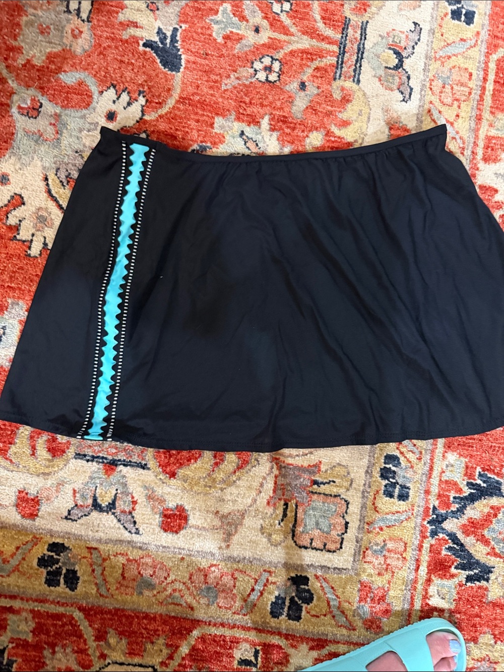 Miracle suit Black Swim Skirt with Turquoise Accent down each side SlZE L